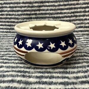 Polish Pottery Patriotic Print 
Teapot Warmer Stand Boleslawiec